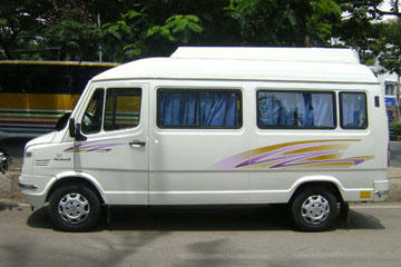 12 Seater Tempo Traveller on rent