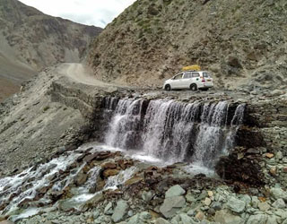 Amritsar to Spiti Car Hire